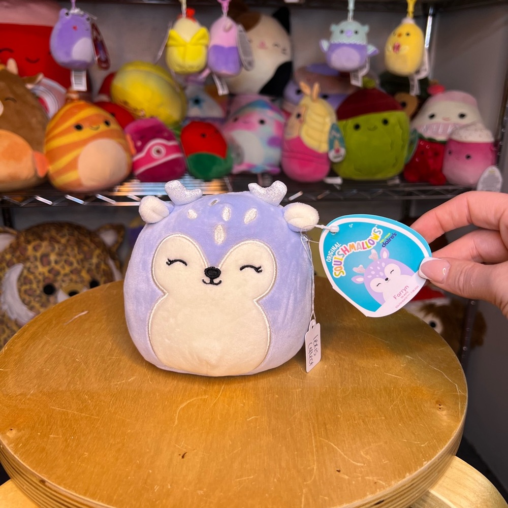Squishmallows Farryn the Fawn